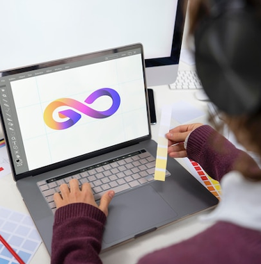 Logo Maker